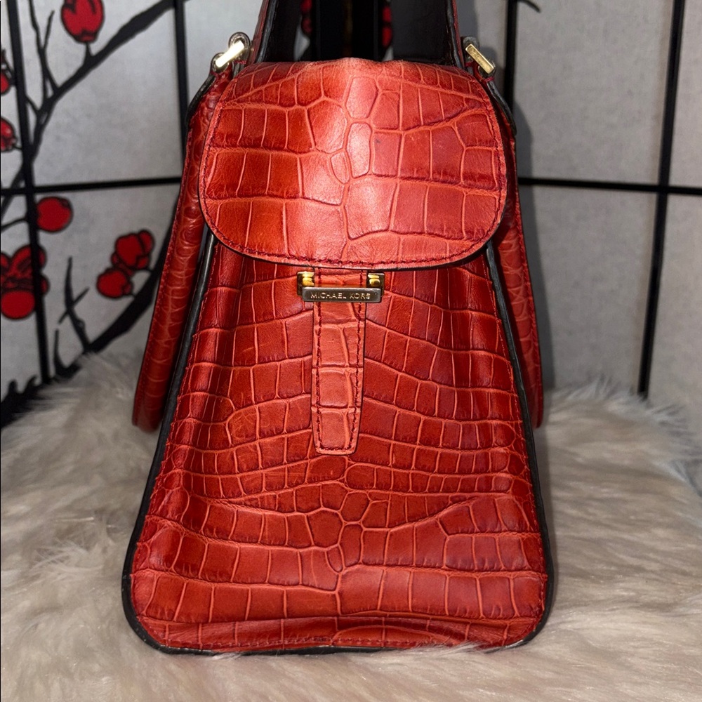Michael Kors Collection GIA Satchel - Picture 6 of 13